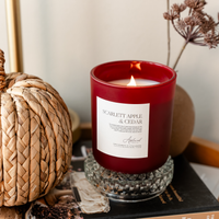Scarlett Apple & Cedar