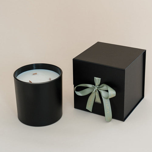 The Timeless Statement Candle
