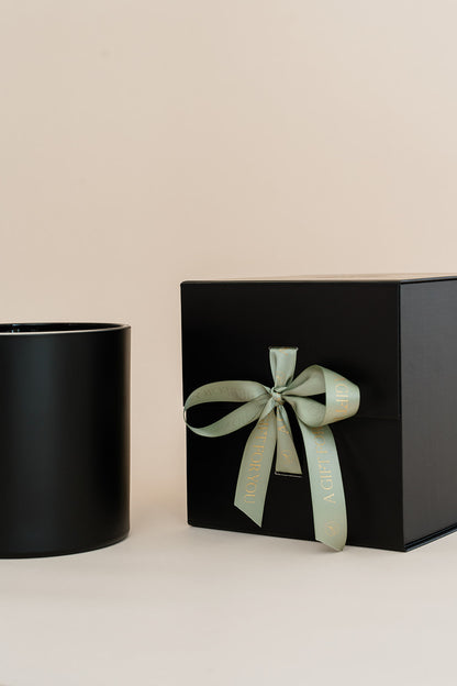 The Timeless Statement Candle (pre-order)